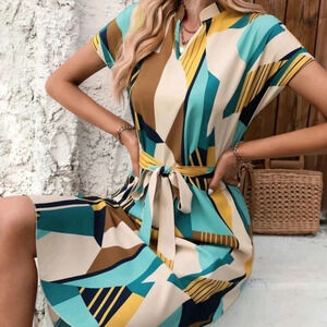 Geo Print Batwing Sleeve Belted Dress